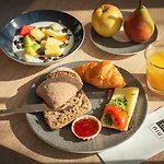 - The Niu, Charly Frankfurt By Ihg Φραγκφούρτη