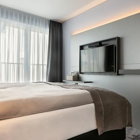 Hotel - The Niu, Charly Frankfurt By Ihg