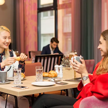 - The Niu, Charly Frankfurt By Ihg 3*