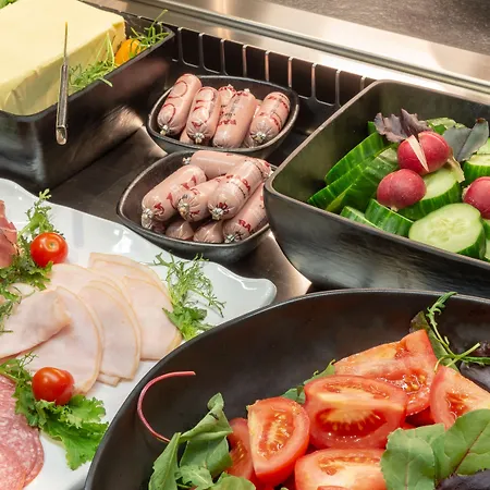 - The Niu, Charly Frankfurt By Ihg 3*