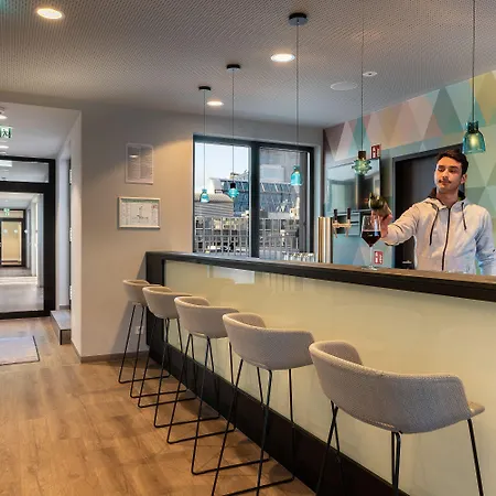 - The Niu, Charly Frankfurt By Ihg Otel Frankfurt am Main