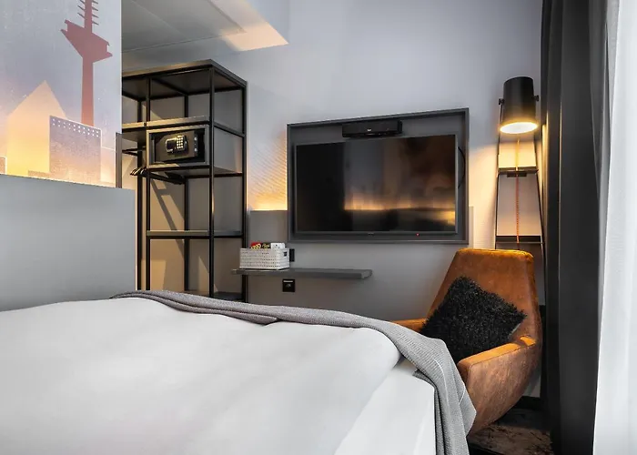 Hotell - The Niu, Charly Frankfurt By Ihg 3*