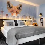 - The Niu, Charly Frankfurt By Ihg Hotell