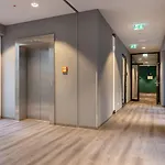- The Niu, Charly Frankfurt By Ihg