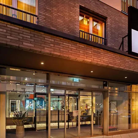 - The Niu, Charly Frankfurt By Ihg Hotell 3*