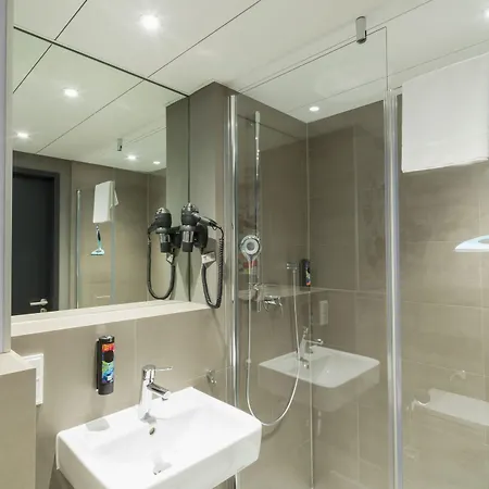 - The Niu, Charly Frankfurt By Ihg Frankfurt am Main