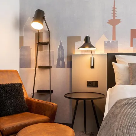 - The Niu, Charly Frankfurt By Ihg Hotell