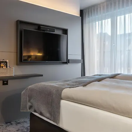 - The Niu, Charly Frankfurt By Ihg Отель Франкфурт-на-Майне