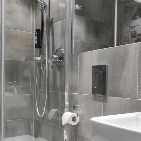 Hotell - The Niu, Charly Frankfurt By Ihg Frankfurt am Main