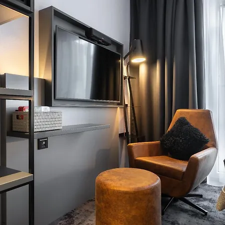 - The Niu, Charly Frankfurt By Ihg