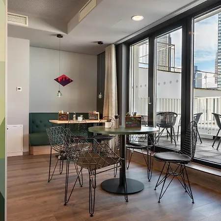 Hotell - The Niu, Charly Frankfurt By Ihg