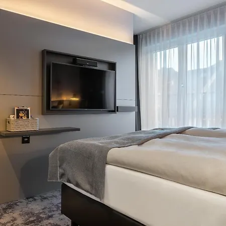 - The Niu, Charly Frankfurt By Ihg Hotel Frankfurt nad Mohanem