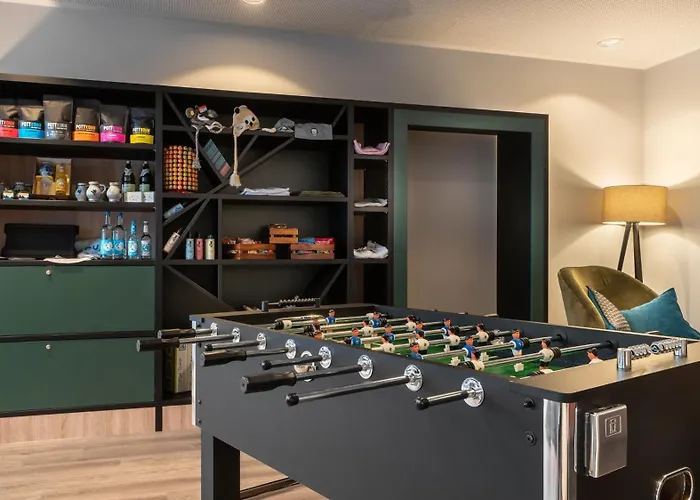 - The Niu, Charly Frankfurt By Ihg